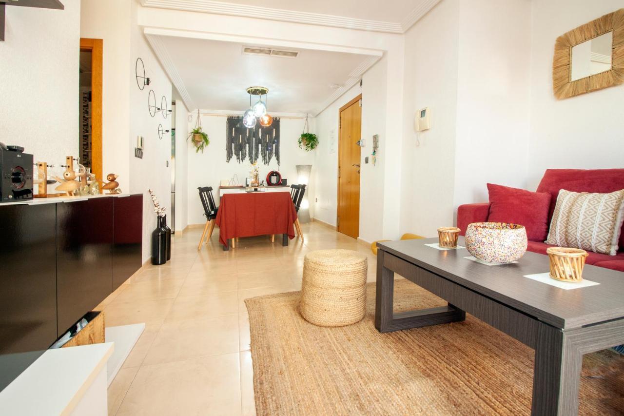 El Apartamento De Maria Jose Apartman Torrevieja Kültér fotó