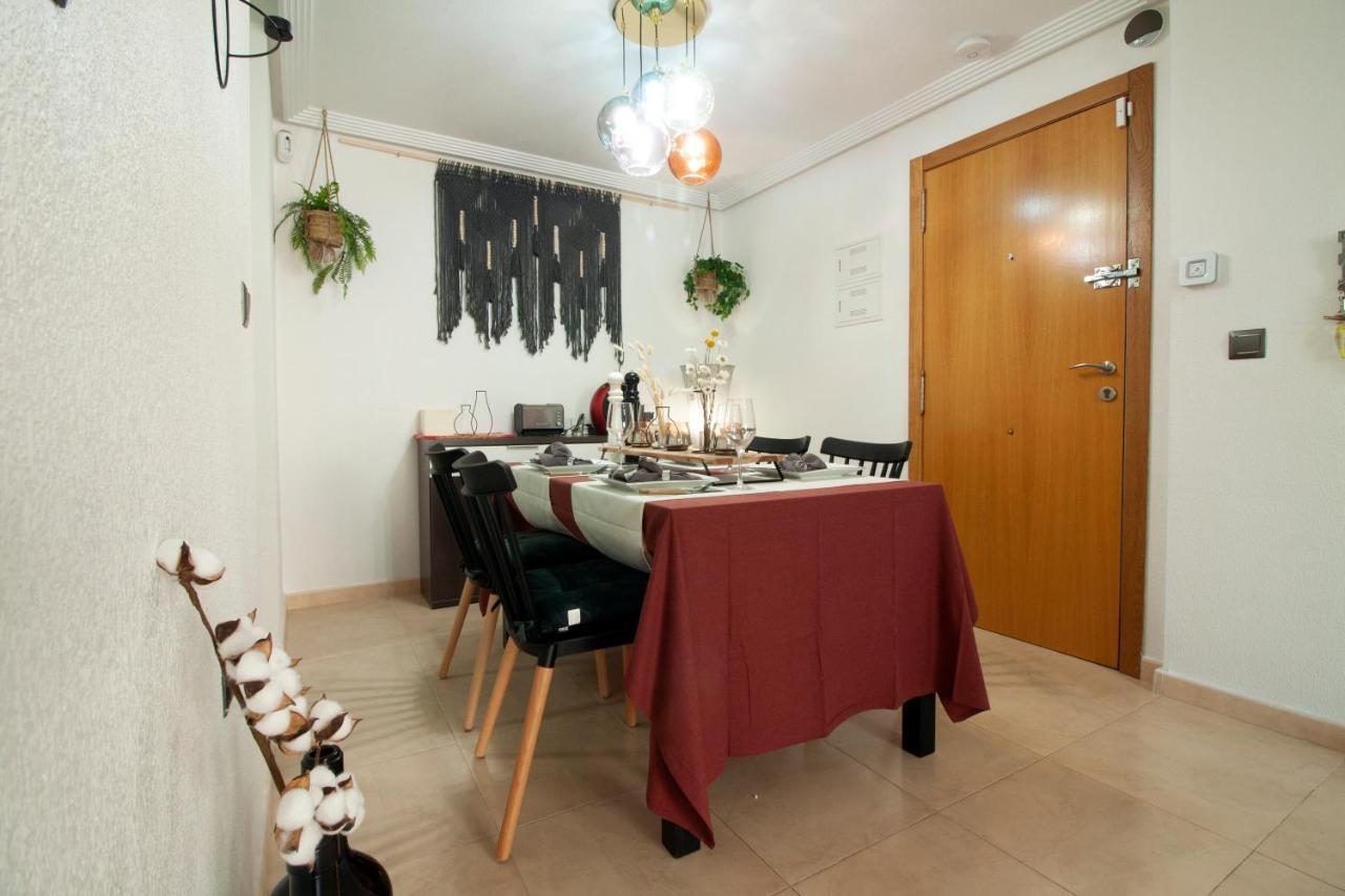 El Apartamento De Maria Jose Apartman Torrevieja Kültér fotó